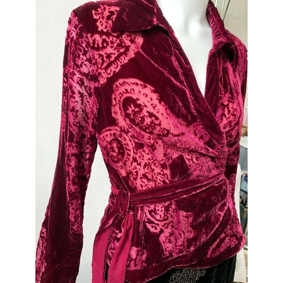 Ice Womens Velvet Wrap Jacket Red Paisley Long Sleeve Tie Collared M - Picture 4 of 12